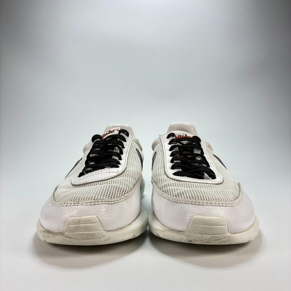 Nike Roshe Daybreak NM White Black Running Shoes 826666-100 Men's Size 9 - Picture 2 of 11